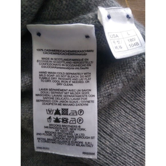 Brooks Brothers Men's Size Large Gray 3-Ply Scottish Cashmere V Neck Sweater - Picture 4 of 6